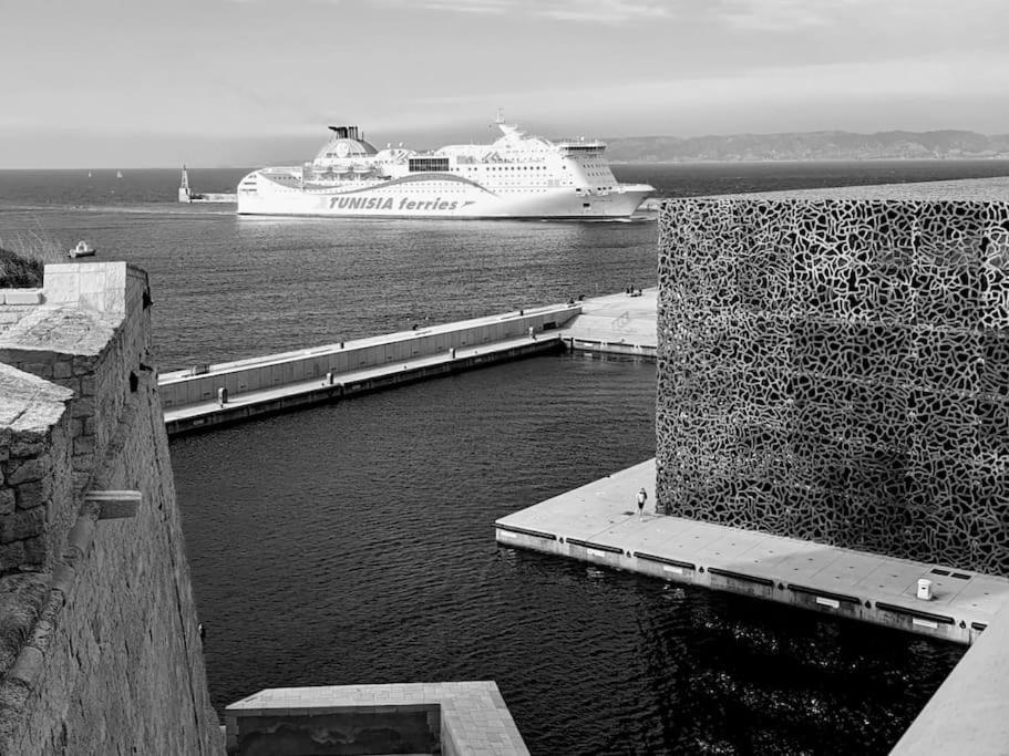 Escapade Marseillaise Pres Des Terrasses Du Port Appartement Marseilles Buitenkant foto